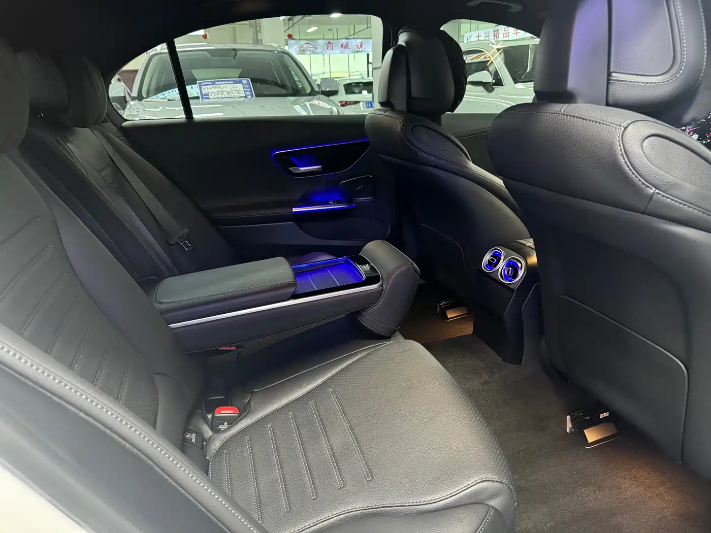 Mercedes-Benz C-Class 2025 C 260 L Sport Edition фото 8