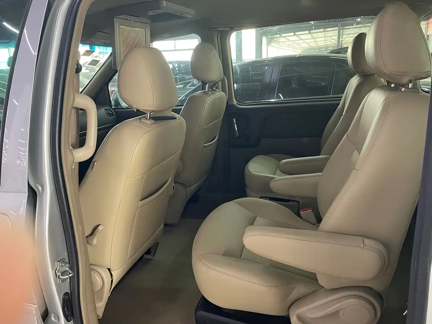 Buick GL8 2014 2.4L Classic Edition фото 6