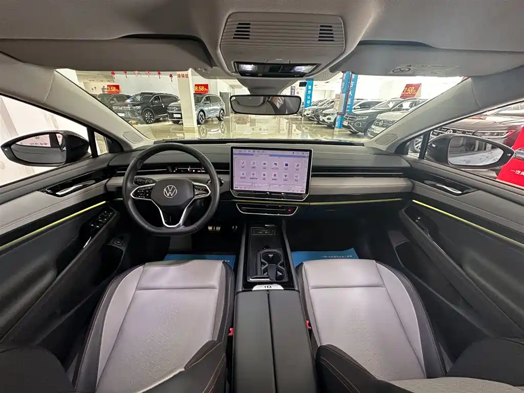 VOLKSWAGEN ID.7 VIZZION