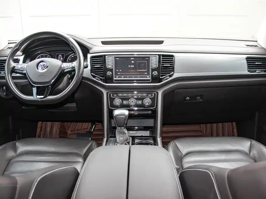 Volkswagen Teramont 2017 380TSI 4WD Luxury Edition фото 9