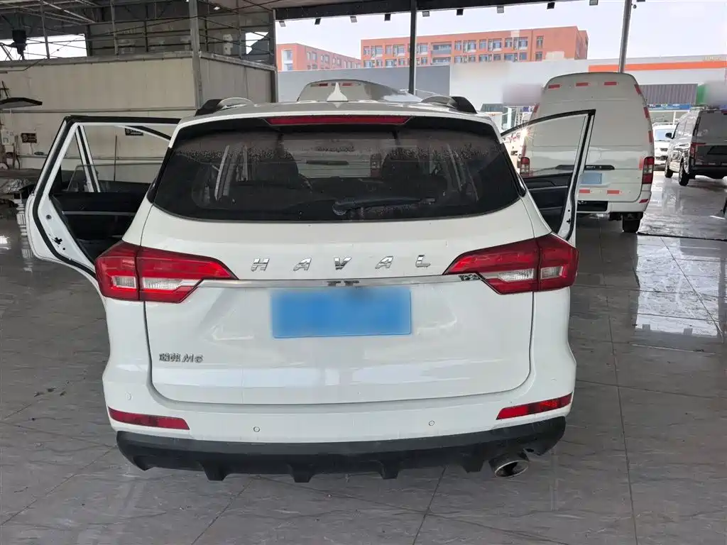 Haval M6 2018 1.5T Manual 2WD Urban фото 6