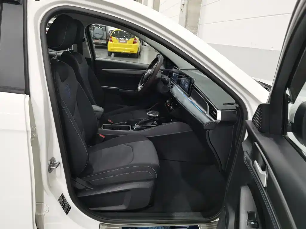 Ford Escort 2022 2021 1.5L Automatic Gold Edition
