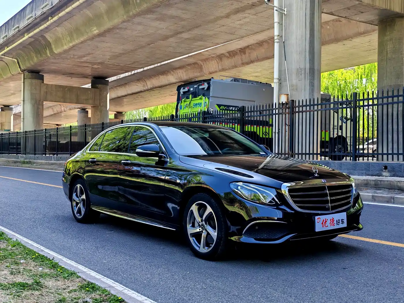 Mercedes-Benz E-Class 2019 Facelift E 300 L Sport Fashion фото 19