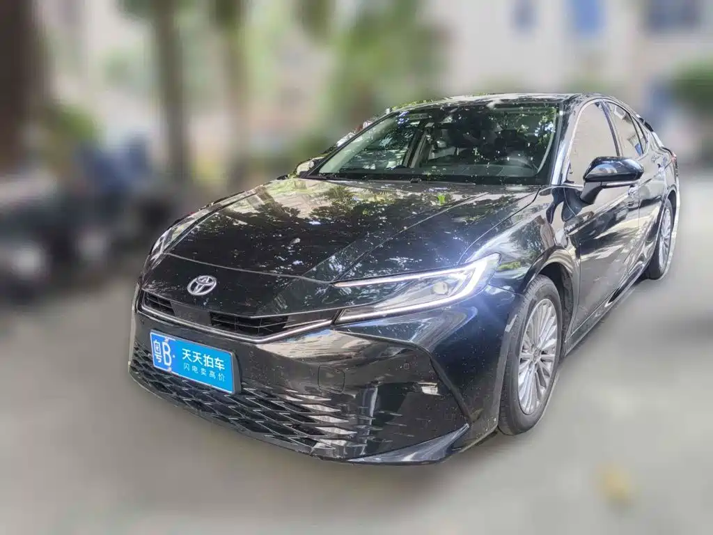 Photo 1 - Toyota Camry
