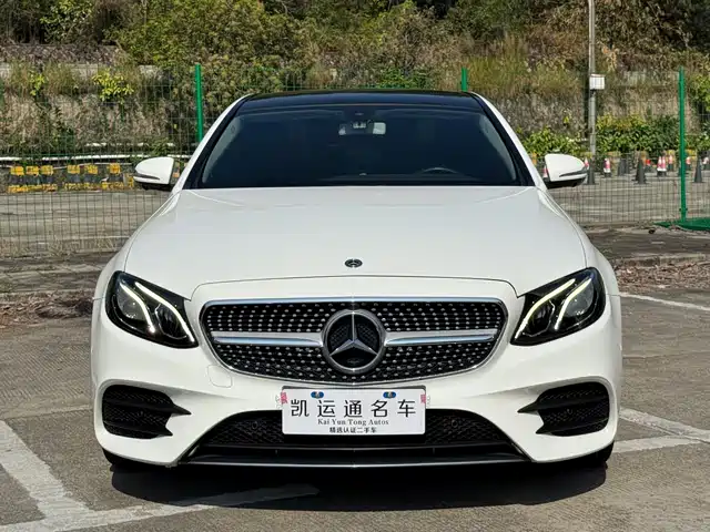 MERCEDES-BENZ E CLASS