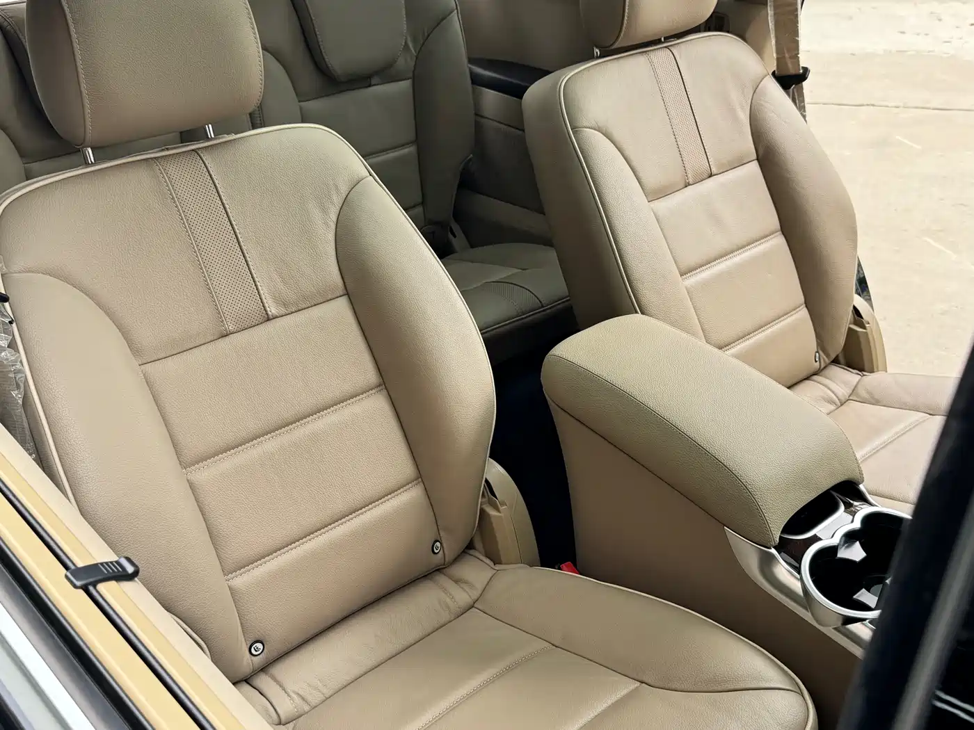 Mercedes-Benz R-Class 2010 R 500 L 4MATIC Grand Edition фото 14