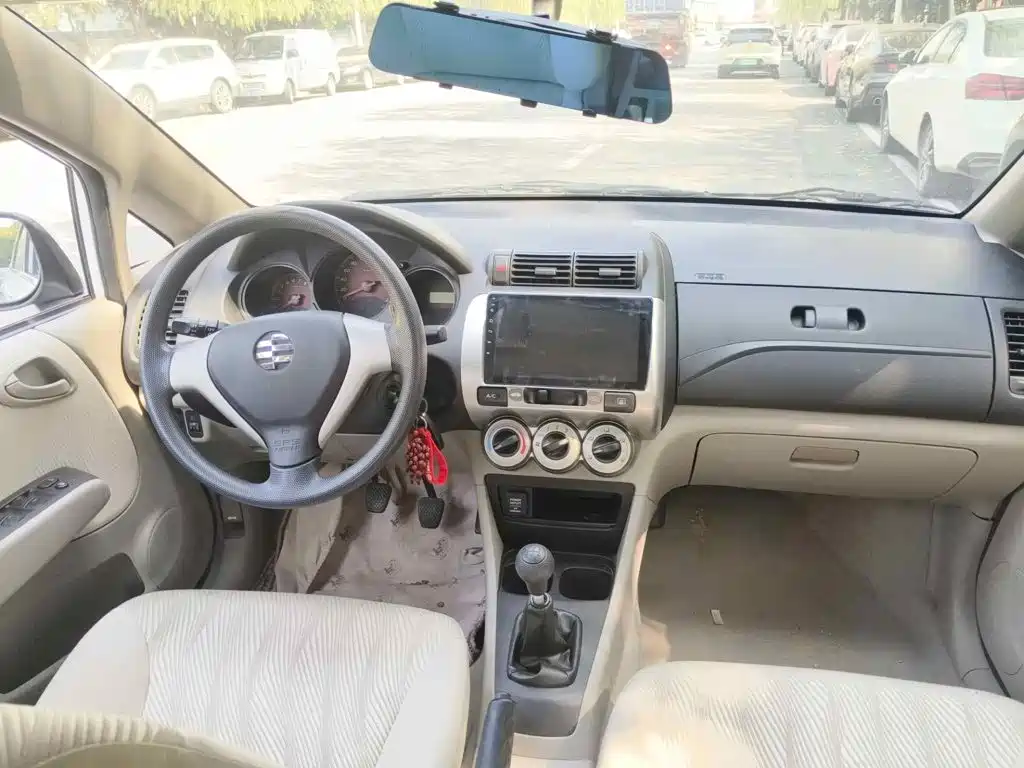 Everus S1 2016 2014 1.3L Manual Comfort Edition