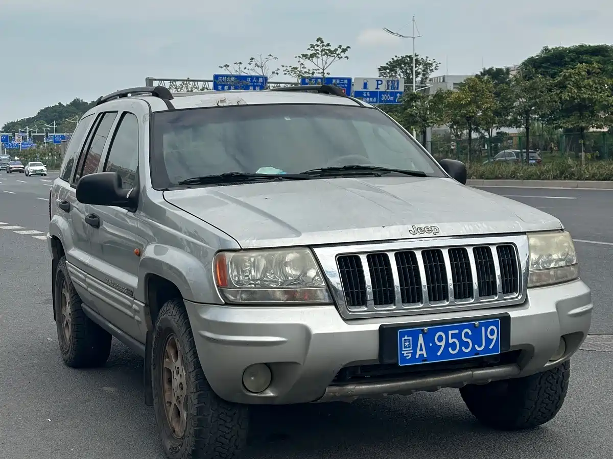 Jeep Grand Cherokee 2006 2005 4000 Expedition