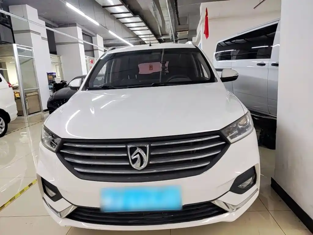 Baojun 360 2019 2019 1.5L Automatic Elite China VI
