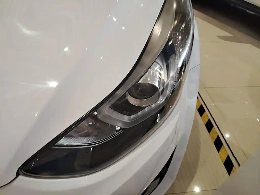 Hyundai Langdong 2017 2016 1.6L Automatic Premium Edition