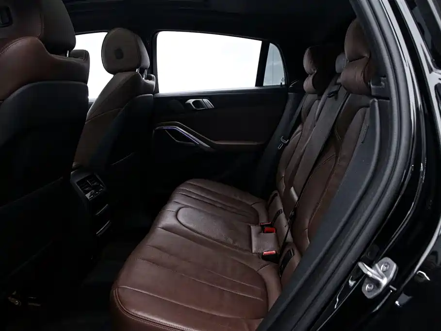 BMW X6 2022 Facelift xDrive40i M Sport Package фото 14