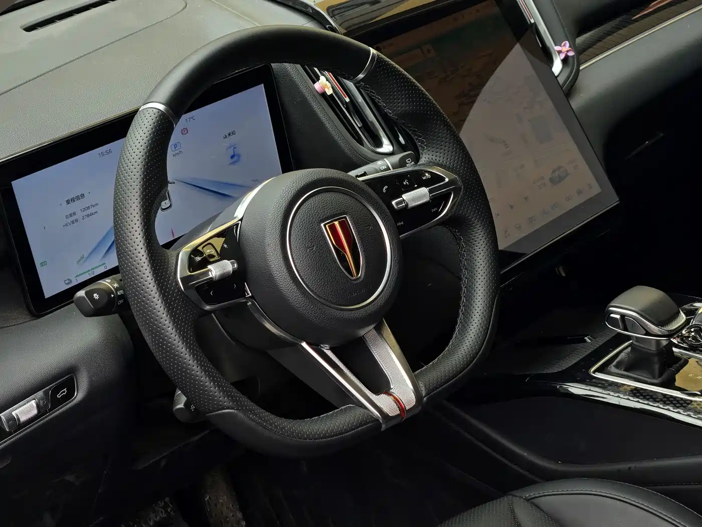 Hongqi HS3 PHEV 2024 PHEV 115km Power Edition фото 22