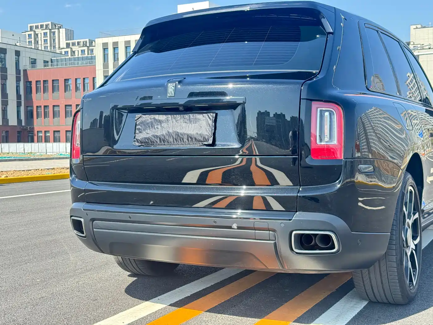 ROLLS-ROYCE CULLINAN