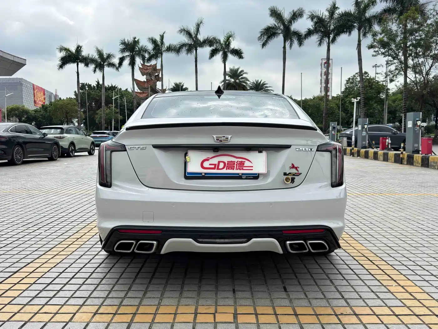 Фото 7 - Cadillac CT5