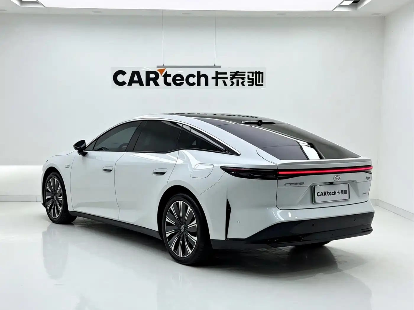 2026 Toyota bZ7