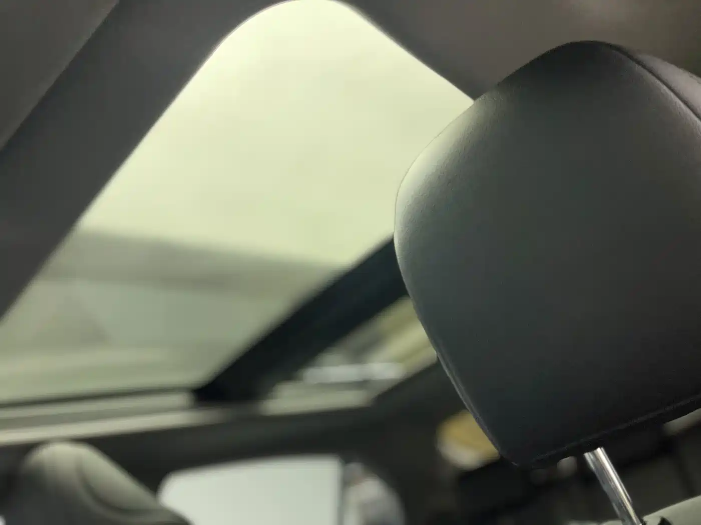 Toyota Camry 2021 Hybrid 2.5HG Luxury Edition фото 19