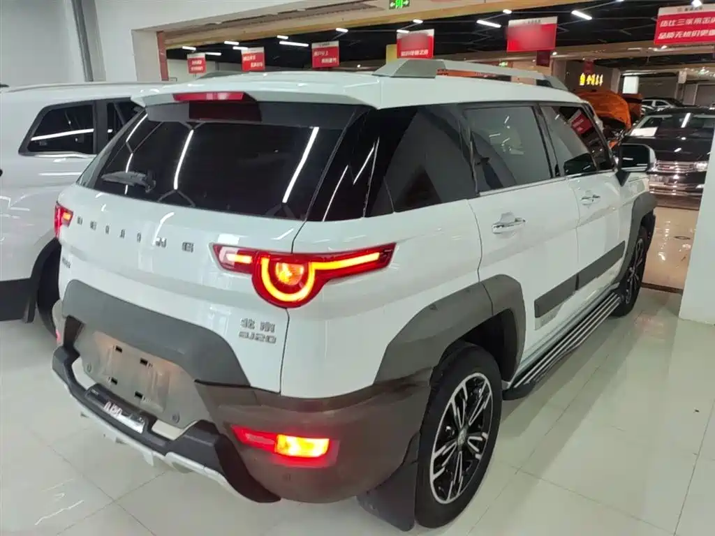 BEIJING OFF-ROAD BJ20