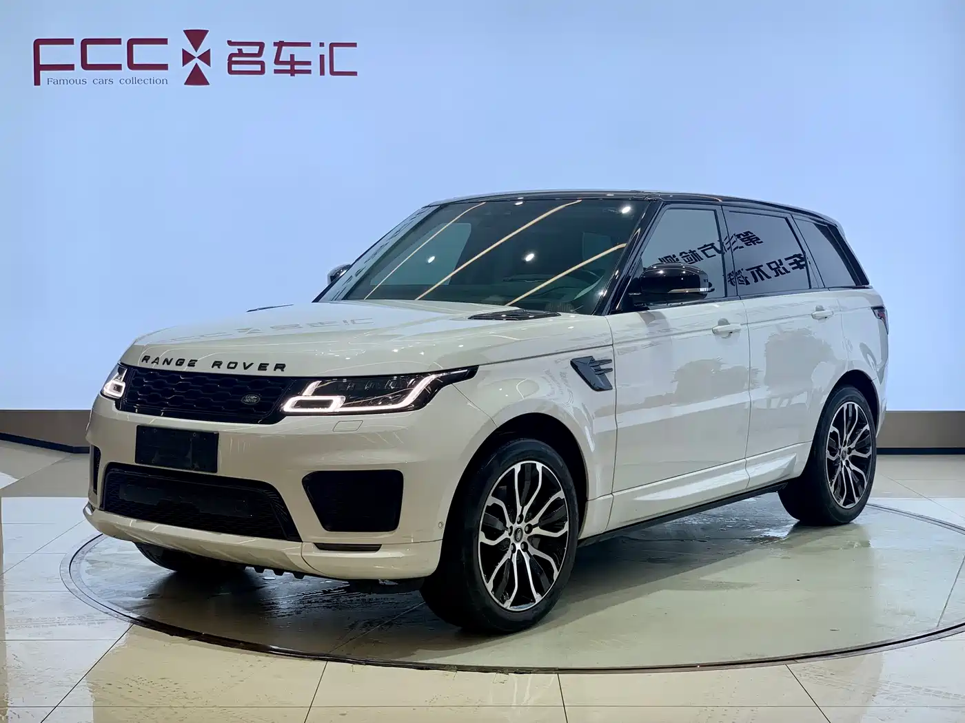 Land Rover Range Rover Sport 2022 3.0 L6 Gloss Black Edition