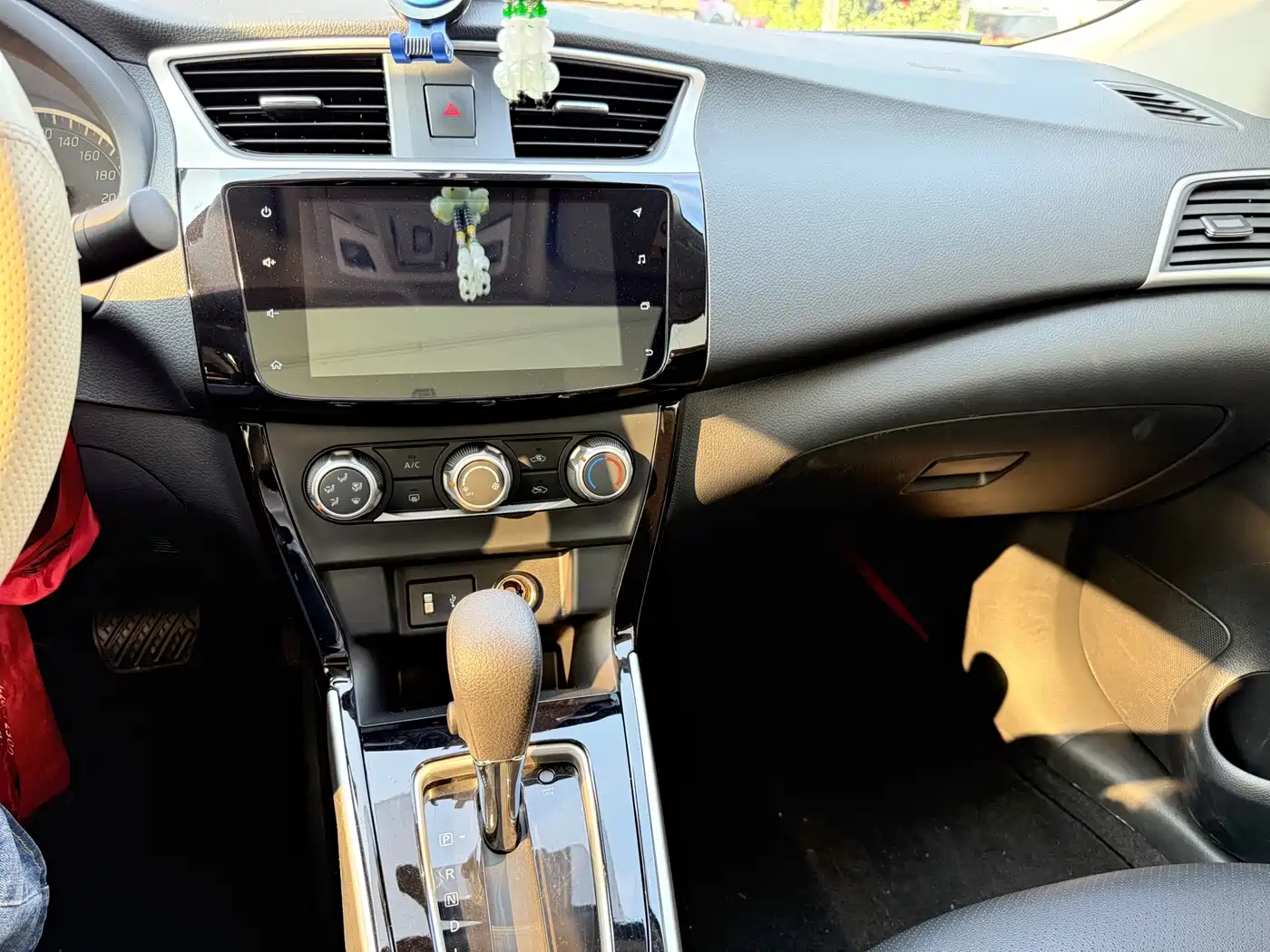 Nissan SYLPHY, миниатюра 13
