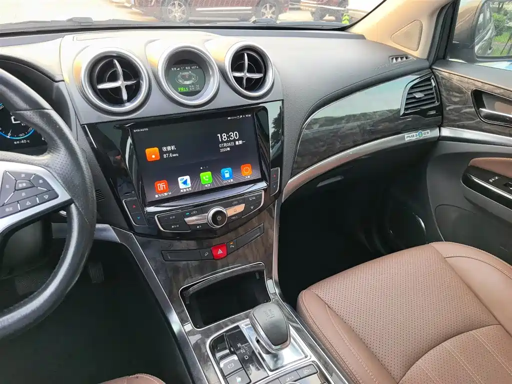 BYD Tang New Energy 2017 2017 Model 2.0T Full-time 4WD Elegance