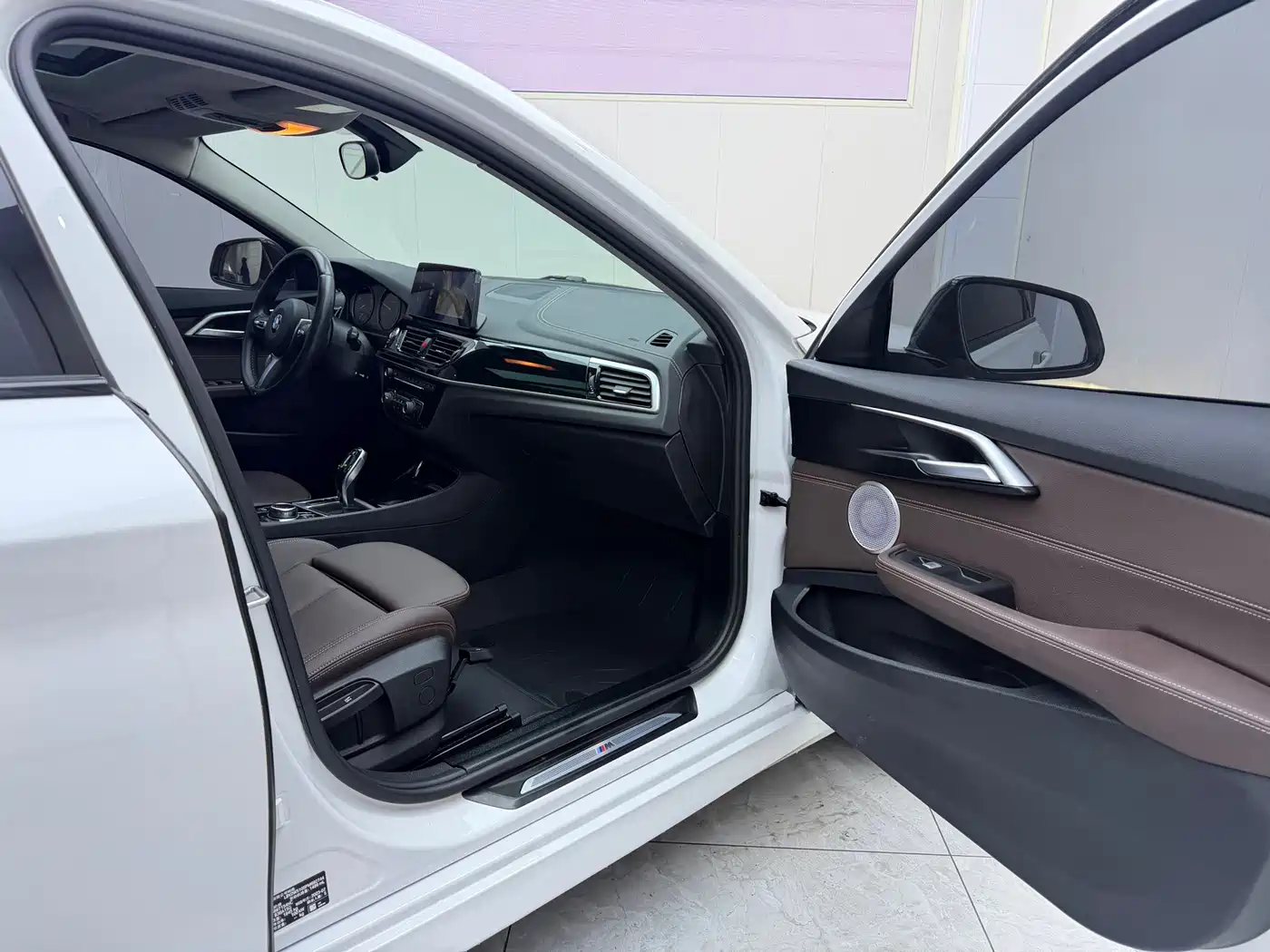 BMW 1 Series 2023 2023 120i M Sport Shadow Edition