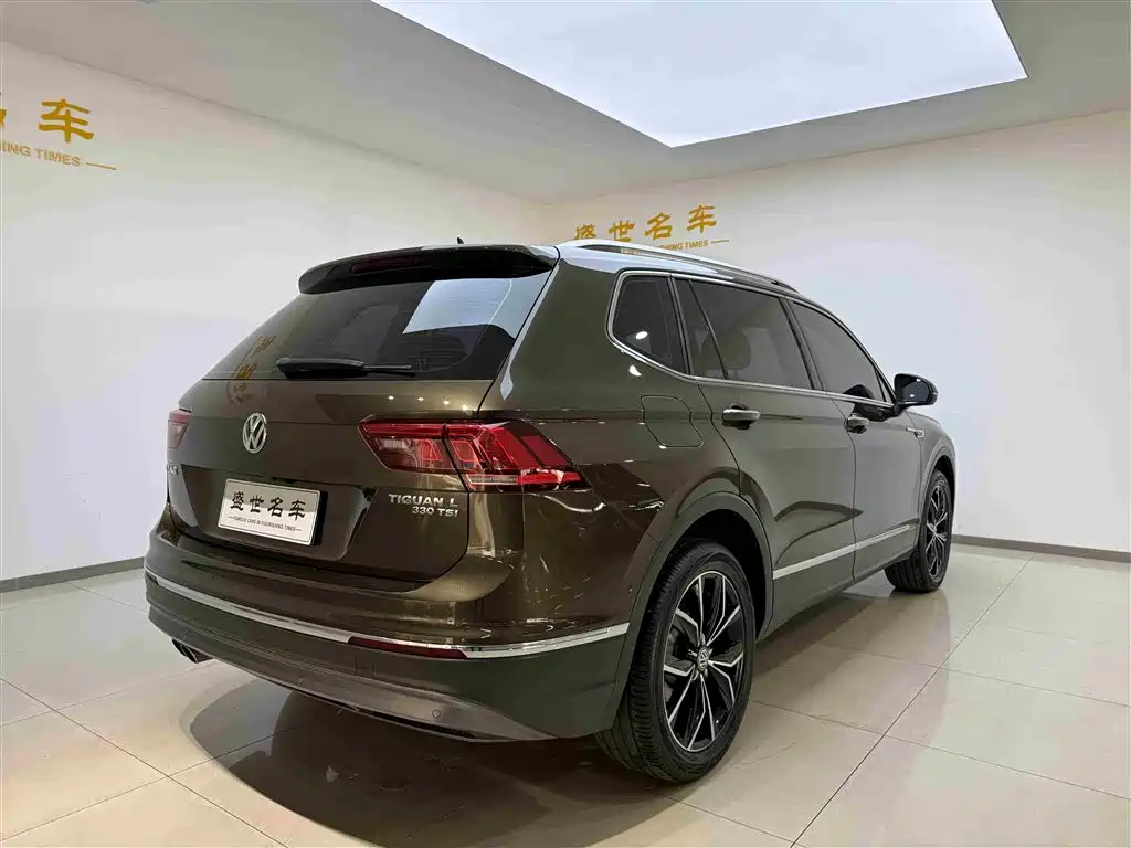 Volkswagen Tiguan L 2019 330TSI Auto 2WD Smart Luxury Edition China V фото 18