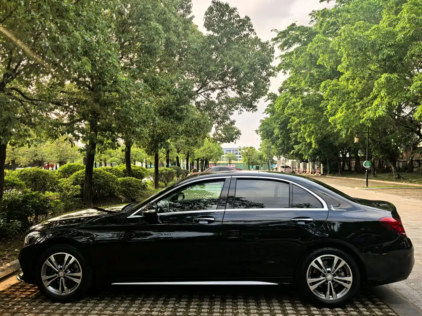 Mercedes-Benz C-Class 2015 Facelift C 200 L Sport фото 28