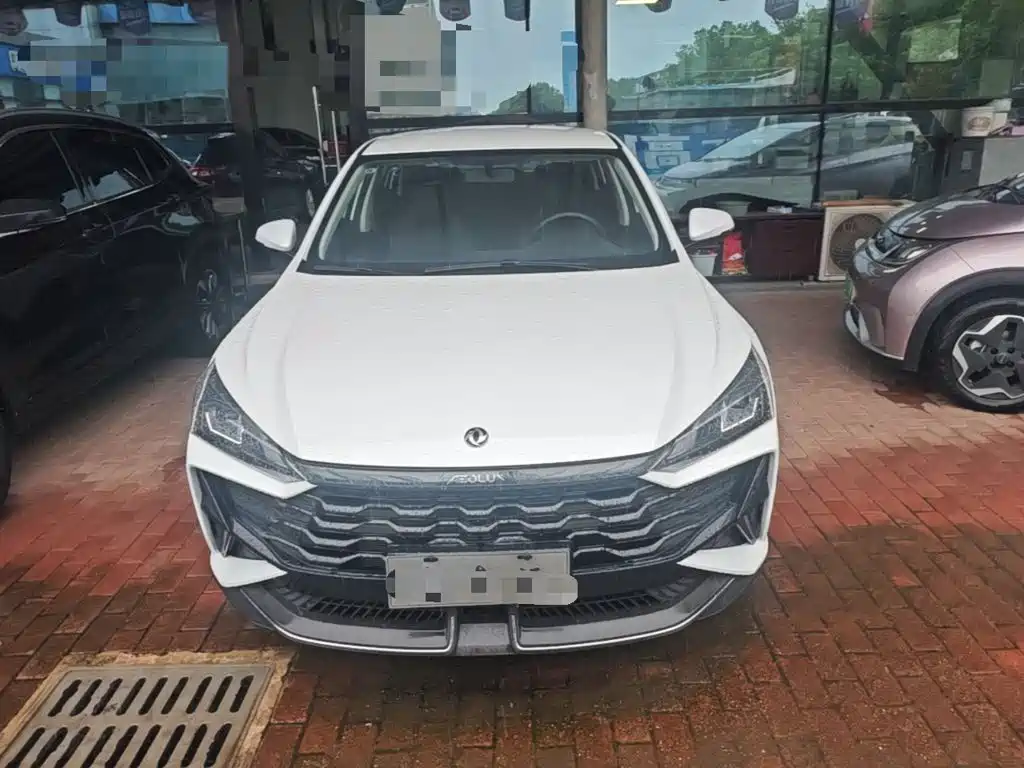 Dongfeng Aeolus Yixuan 2025 2025 1.5L Auto Luxury