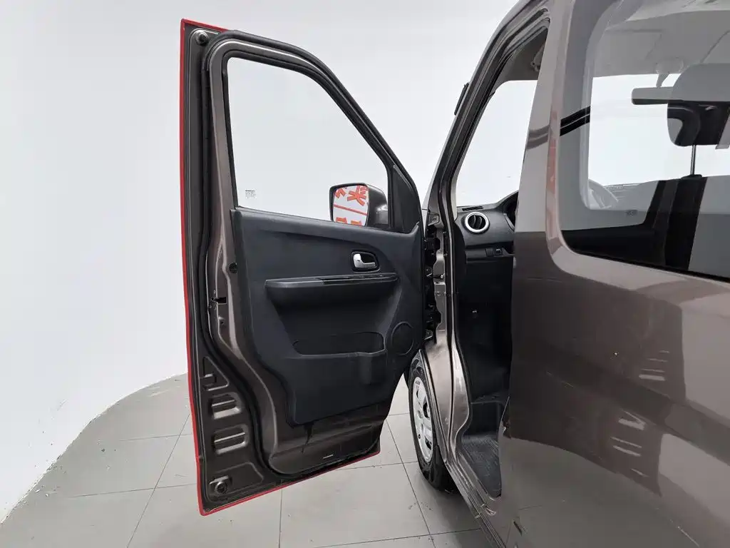 Changan Kaicheng Changan Ruixing M60 2021 2020 Model 1.5L Standard China VI 6 Seats DAM15KR