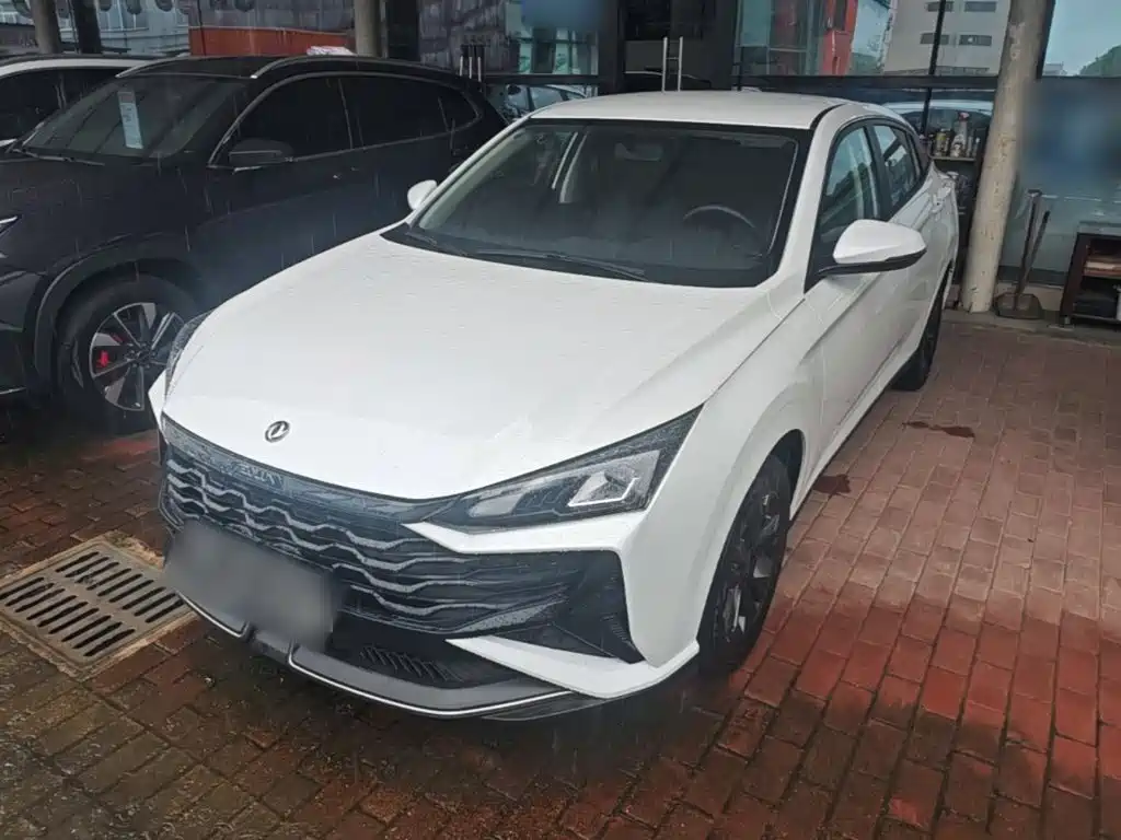 Dongfeng Aeolus Yixuan 2025 2025 1.5L Auto Luxury