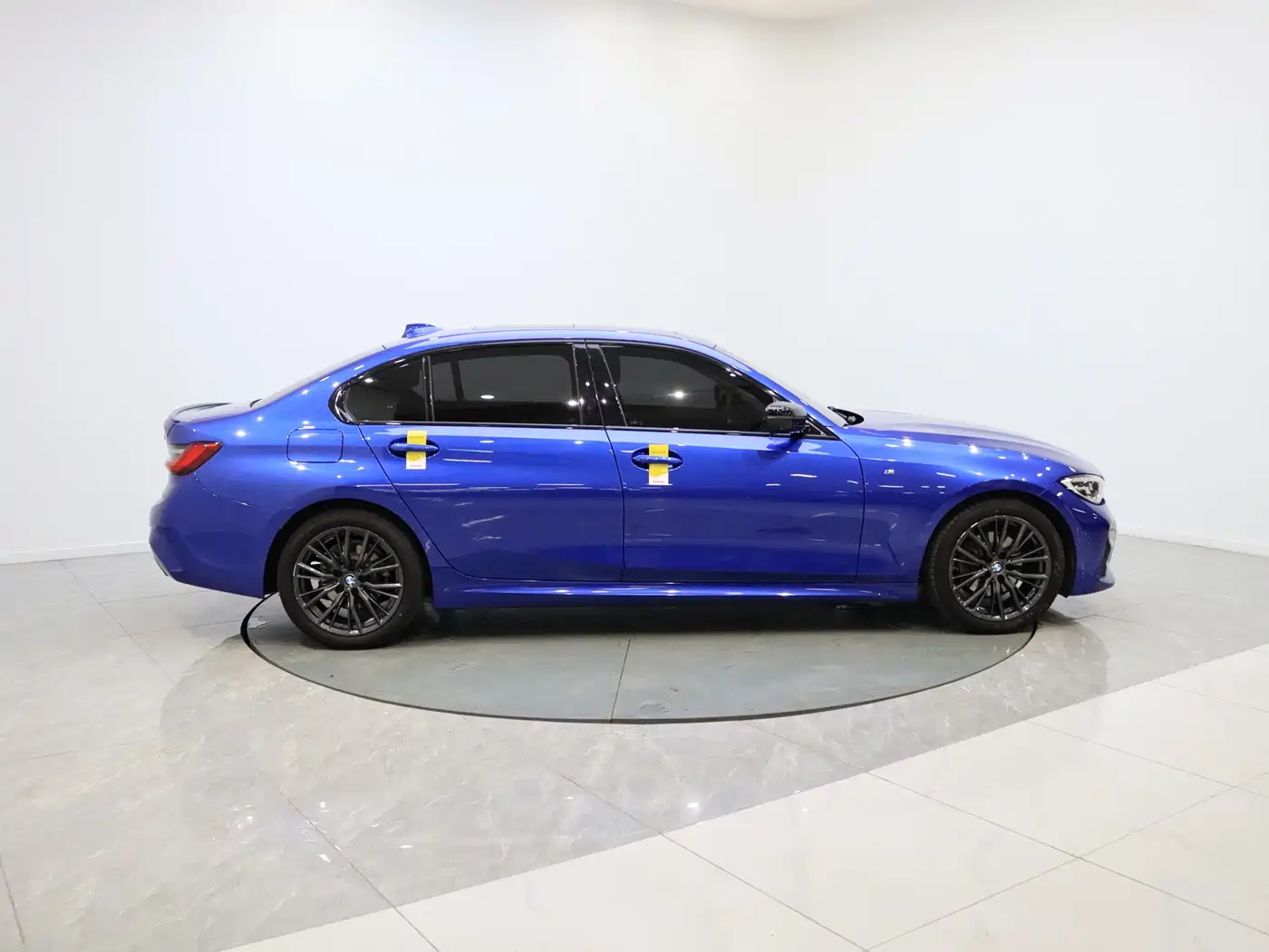 BMW 3 Series 2020 325Li M Sport Black Night Package фото 8