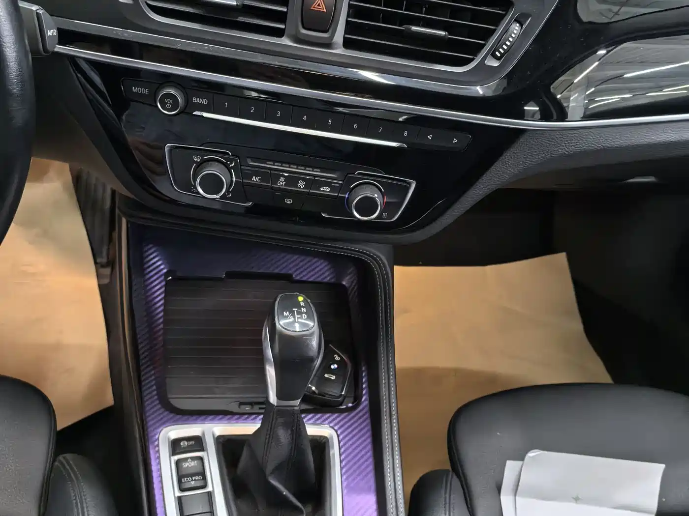 BMW 1 Series 2017 118i Sport фото 10