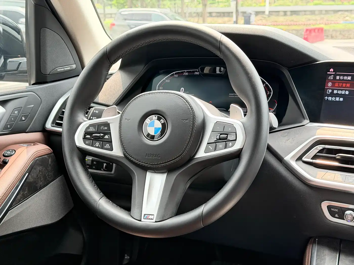 BMW X5 (Import) 2019 xDrive40i Exclusive M Sport Package фото 9
