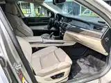 Фото 9 - BMW 7 Series