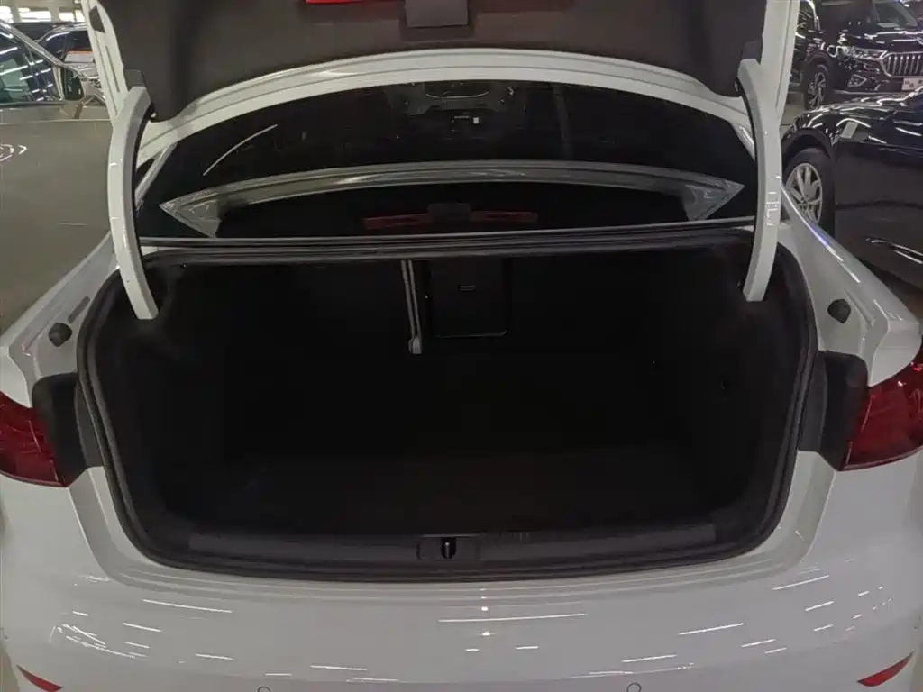 Audi A3 2020 Limousine 35 TFSI Fashion China VI фото 19