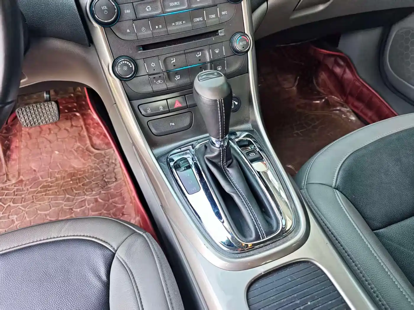 Chevrolet Malibu 2012 2012 2.0L Automatic Luxury Edition