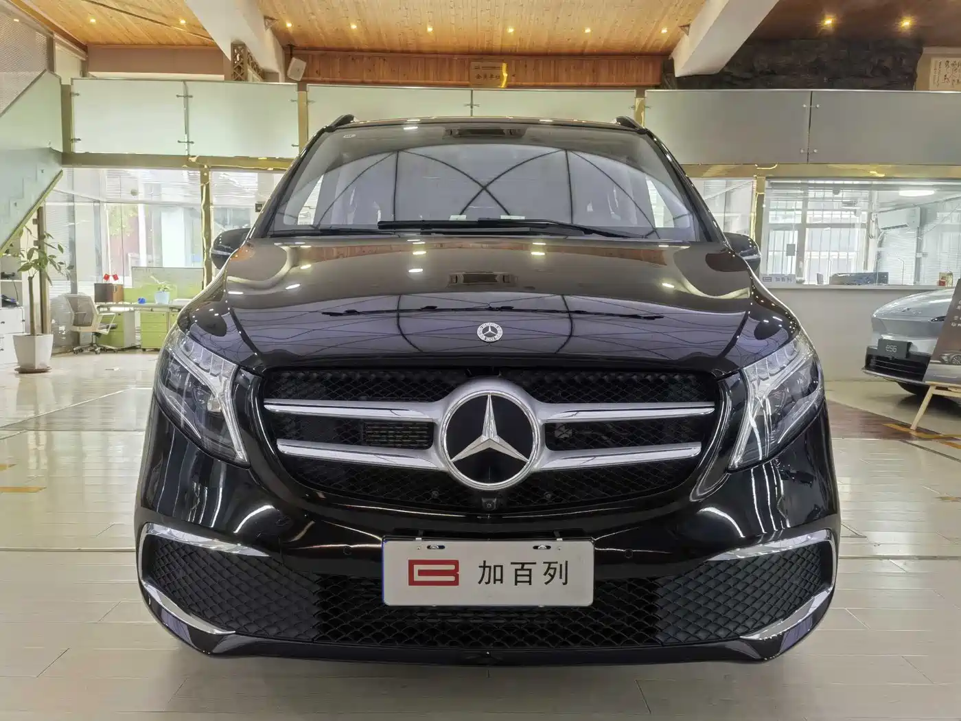 Mercedes-Benz V-Class 2022 V 260 Prestige Edition фото 2