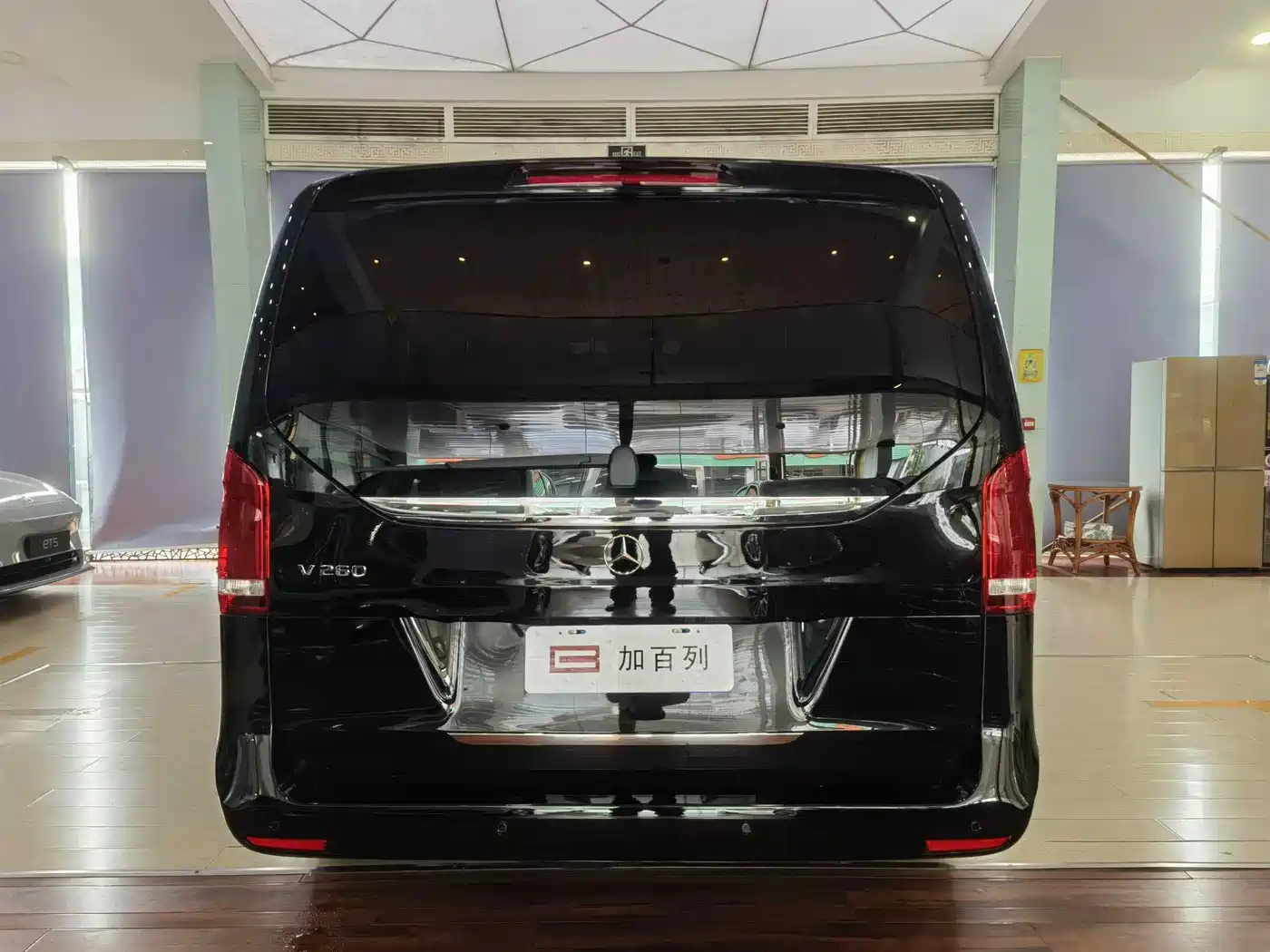 Mercedes-Benz V-Class 2022 V 260 Prestige Edition фото 18