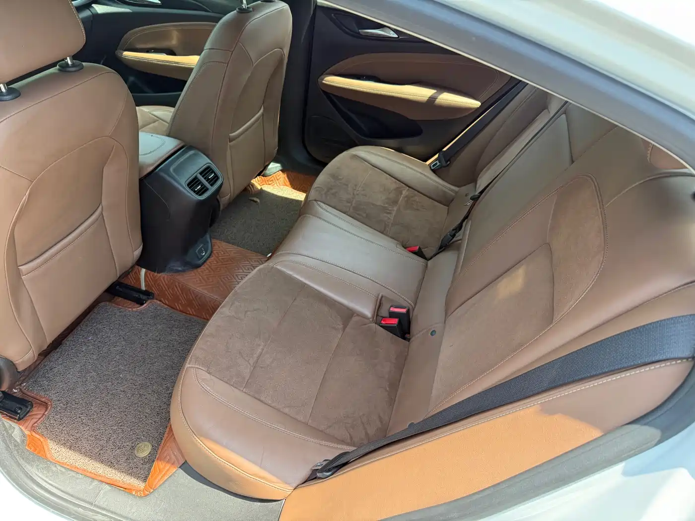 Buick Regal 2017 20T Elite Type фото 14