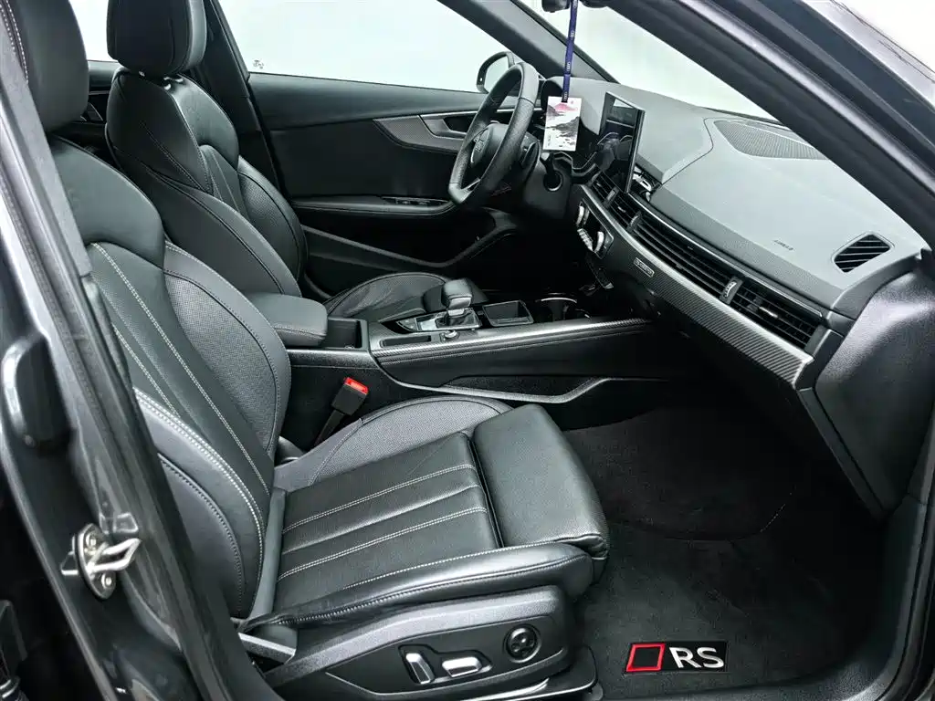 Audi A4L 2024 40 TFSI quattro RS Kit Speed Edition фото 11