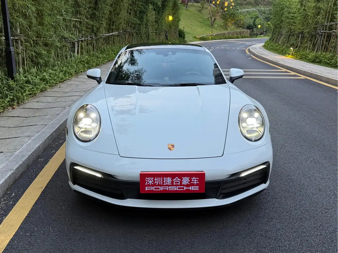 Porsche 911 2022 Carrera 3.0T фото 2