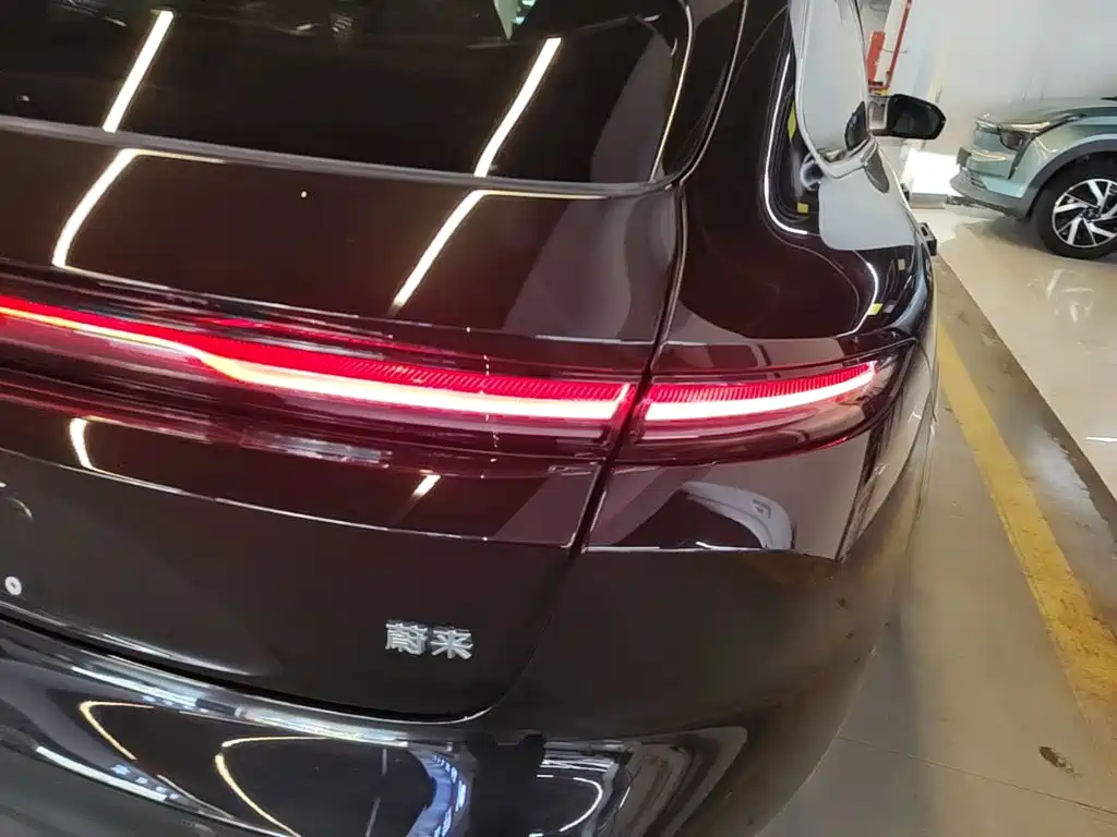 Фото 24 - NIO ET5T