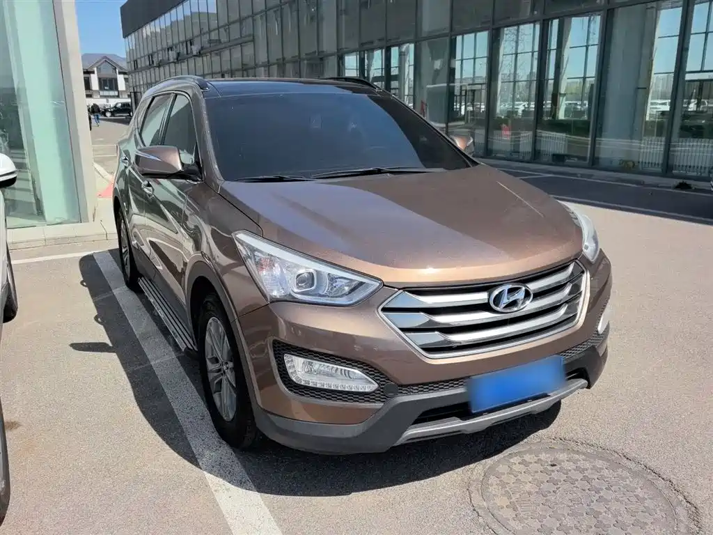 Hyundai Santa Fe 2015 2.0T Automatic 4WD Smart 5-Seater фото 2