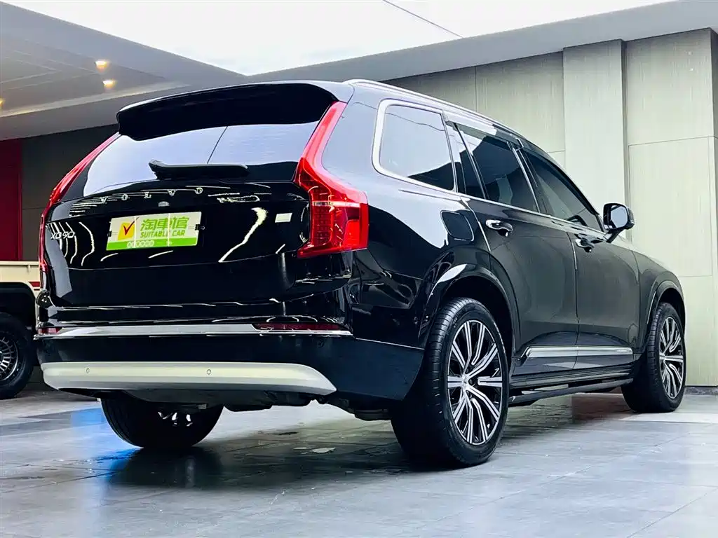 Volvo XC90 Plug-in Hybrid 2022 2021 E-Drive Hybrid T8 Premium Luxury 7-Seater