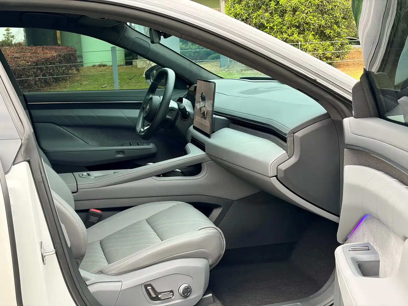 ZEEKR EXTREME KRYPTON 001