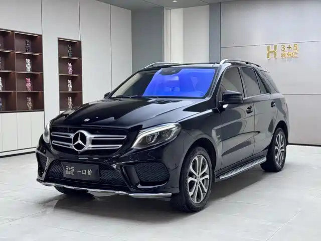 MERCEDES-BENZ GLE