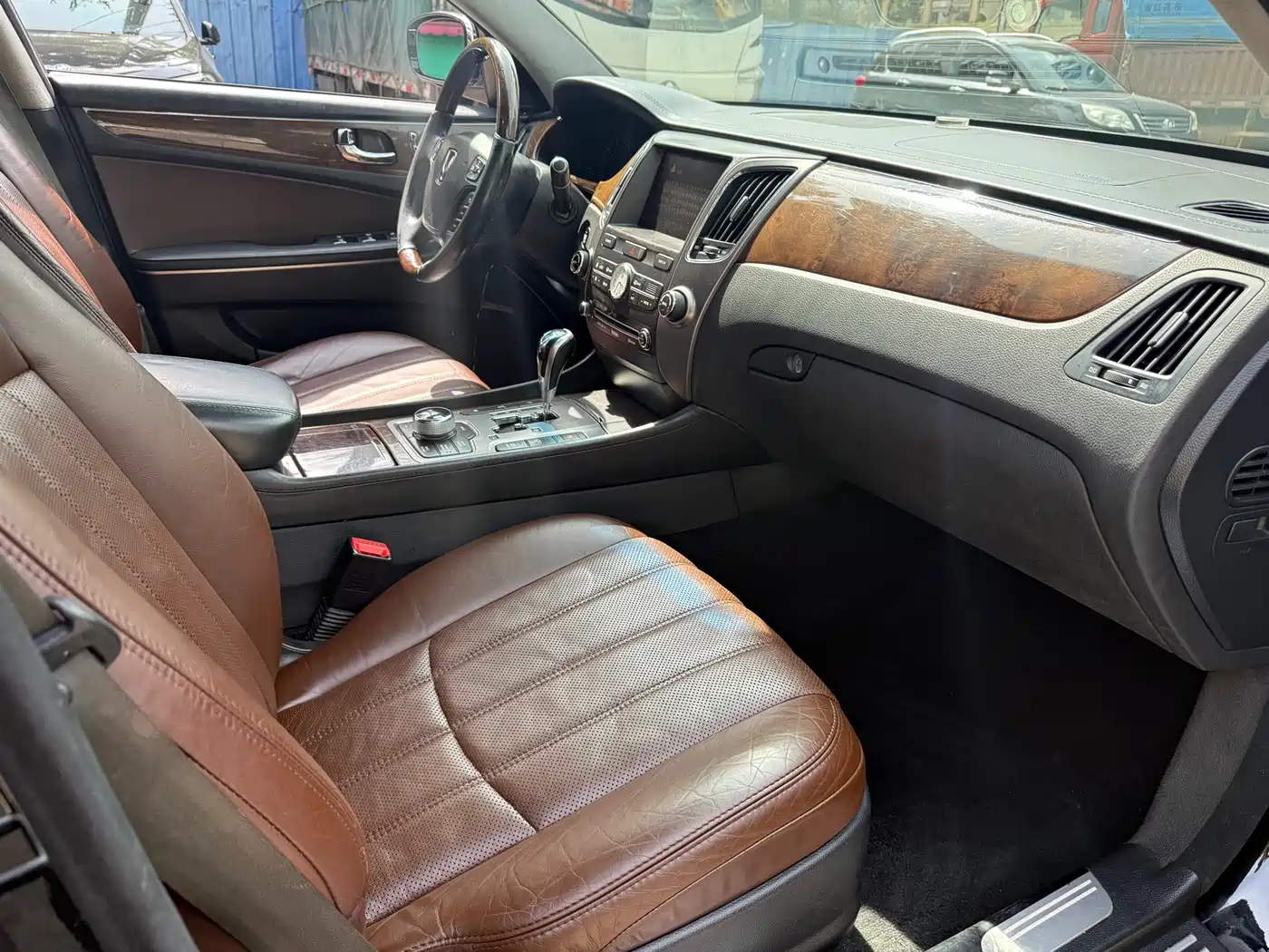 Hyundai Equus 2009 3.8 Premium Edition фото 23