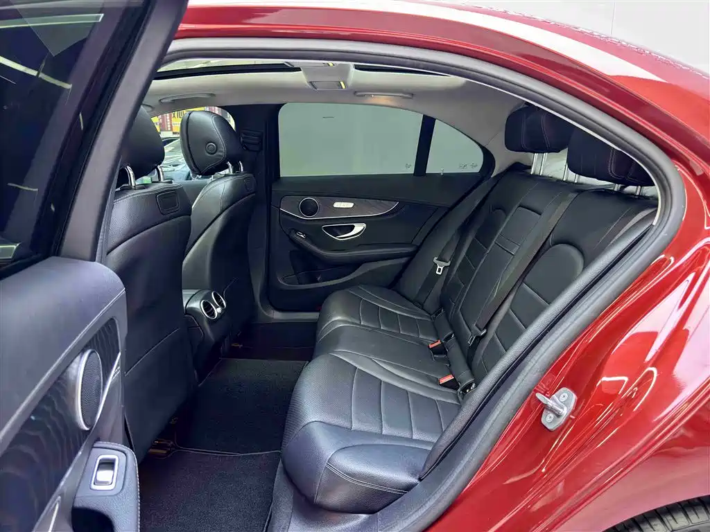Mercedes-Benz C-Class 2016 C 200 L Sport фото 7