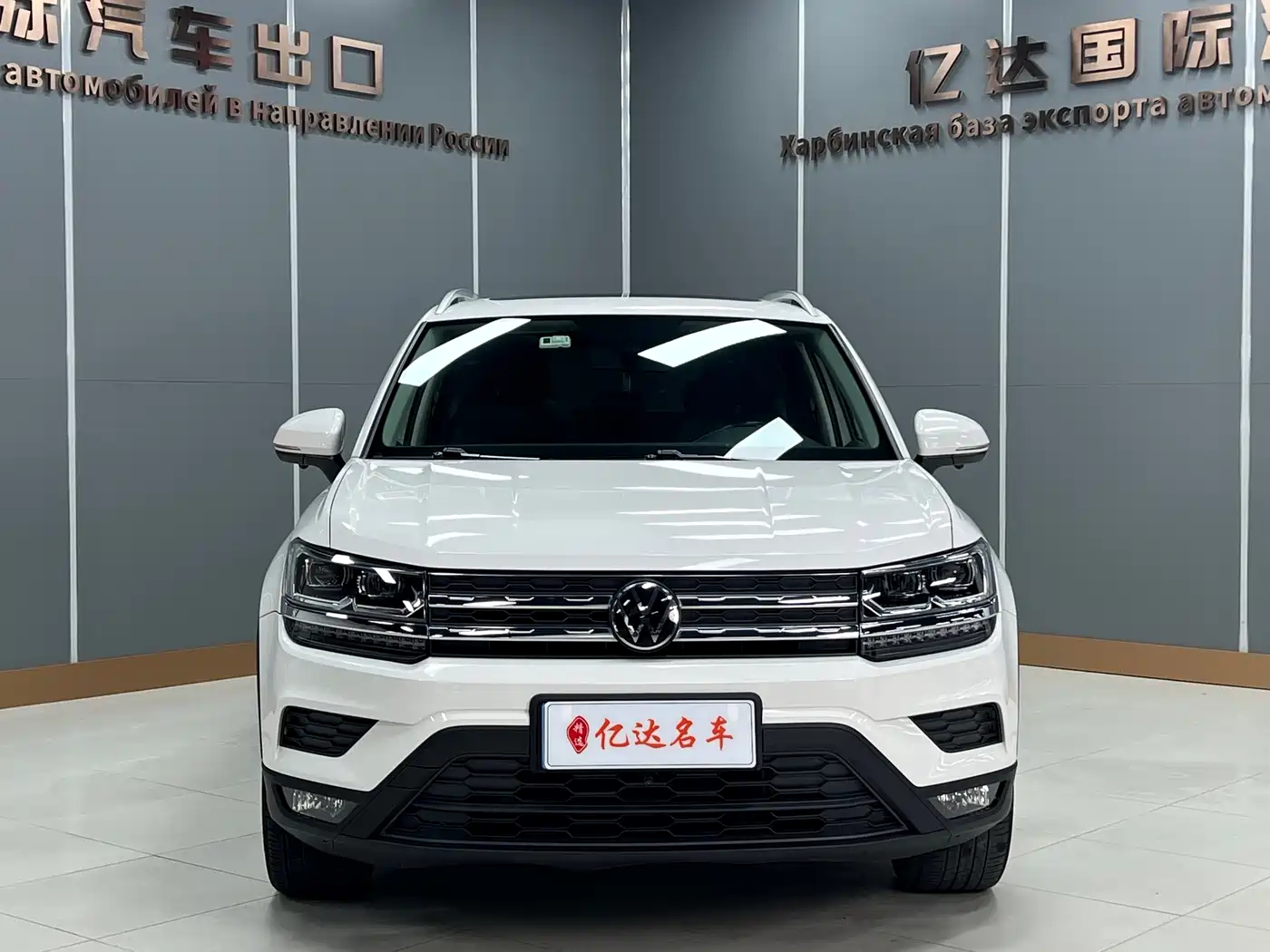 Volkswagen Tharu 2022 280TSI FWD Luxury Edition фото 3
