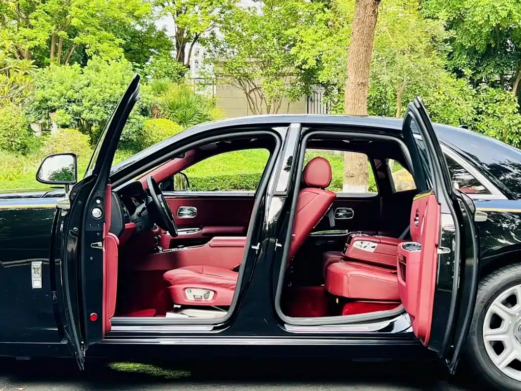 Rolls-Royce Ghost 2014 2013 6.6T Art Deco Collector's Edition
